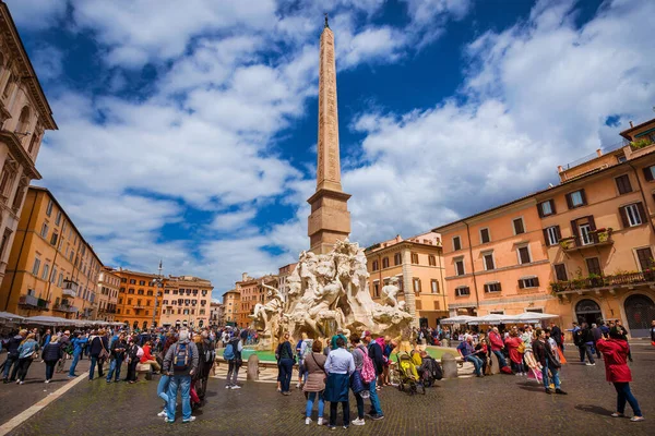 Róma Olaszország Április 2017 Turisták Látogasson Híres Piazza Navona Rómában — Stock Fotó