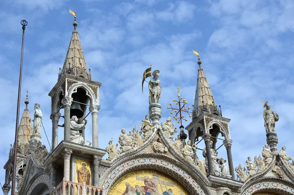 Saint Mark Basilica spiresc — Stock Photo, Image