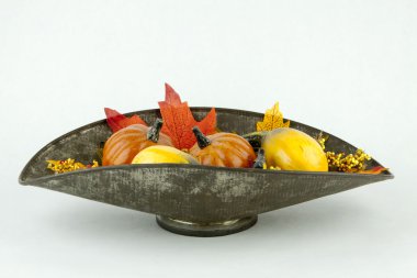 Su kabakları ve sonbahar yaprakları