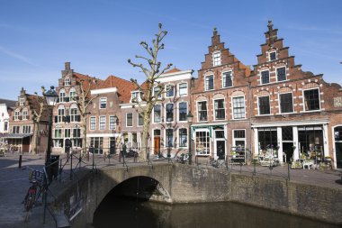 Kanal ve Hollanda tarihi evleri