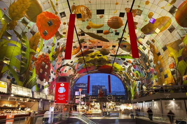 Rotterdam Países Bajos Noviembre 2020 Mercado Tranquilo Interior Markthal Debido —  Fotos de Stock