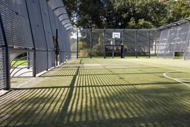 Futbol ve basketbol kafes