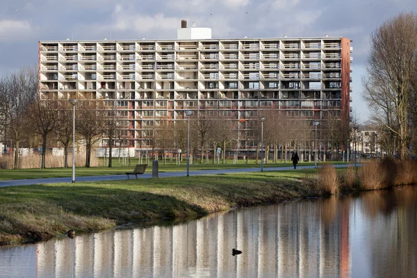 Renovatie van een flatgebouw — Stockfoto