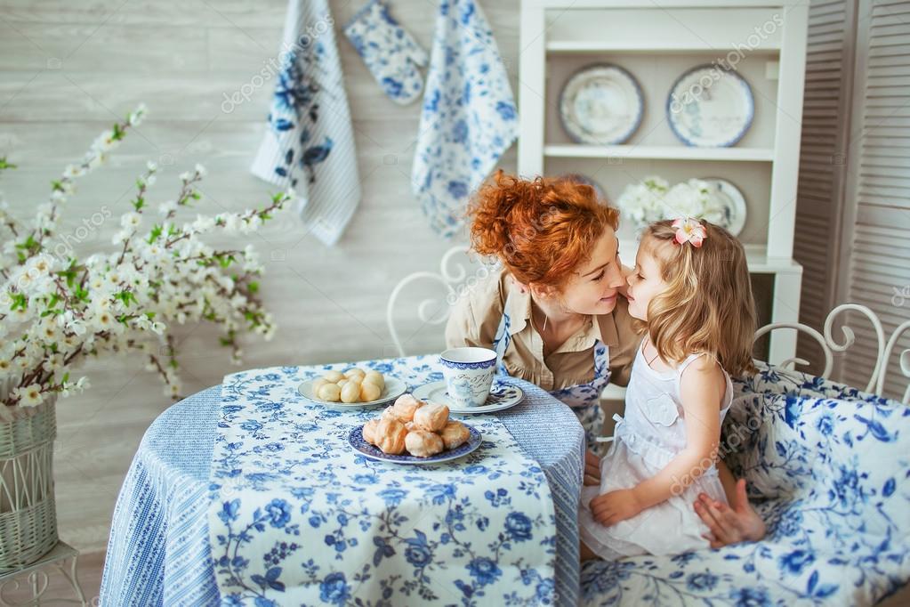 mere qui baise sa fille – QFB66