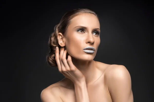 High fashion kijken, close-up schoonheid portret lichte make-up, colorf — Stockfoto