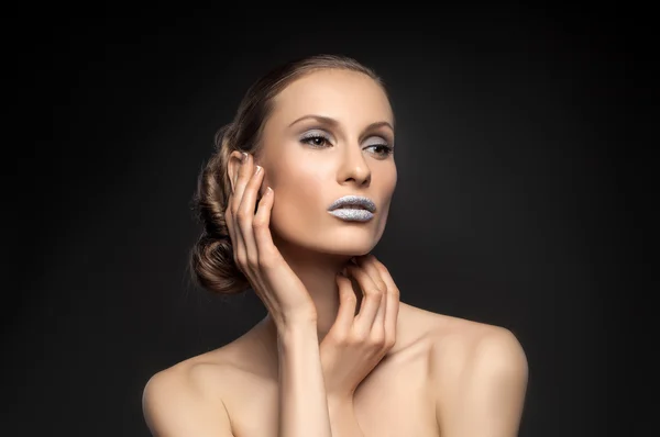 High fashion kijken, close-up schoonheid portret lichte make-up, colorf — Stockfoto