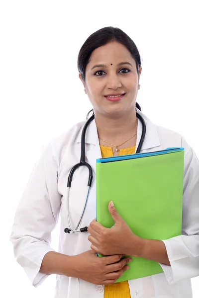 Indyjski lekarz kobieta na białym tle — Zdjęcie stockowe