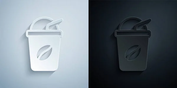 Pappersklipp Ice kaffe ikon isolerad på grå och svart bakgrund. Papperskonst. Vektor — Stock vektor