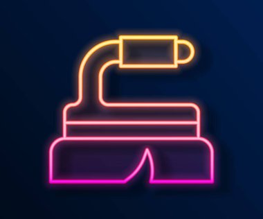 Temizlik simgesi için parlayan neon hattı fırçası siyah arkaplanda izole edildi. Temizlik hizmeti konsepti. Vektör