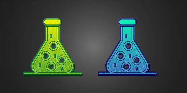 Verde e azul Tubo de teste e frasco ícone de teste químico laboratório isolado em fundo preto. Sinal de vidro de laboratório. Vetor — Vetor de Stock