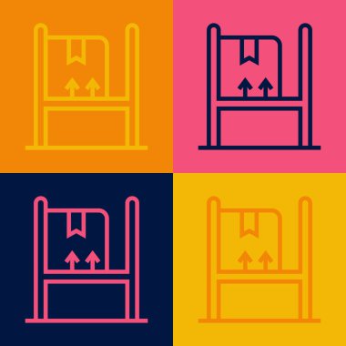 Arkaplanda izole edilmiş raflardaki kutuların olduğu bir sanat eseri deposu. Lojistik, kargo, paket depolama posta servisi. Vektör