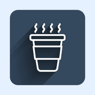 Beyaz çizgi kahve fincanı uzun gölgeli bir ikona dönüşecek. Mavi kare düğme. Vektör