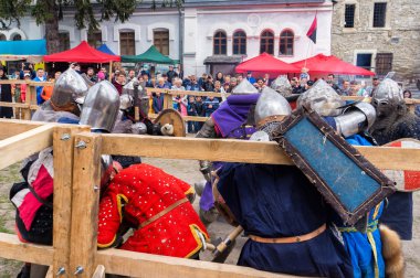 Ortaçağ kültür karakol 2016 Kamenetz-Podolsk mızrak dövüşü savaşlar Festivali