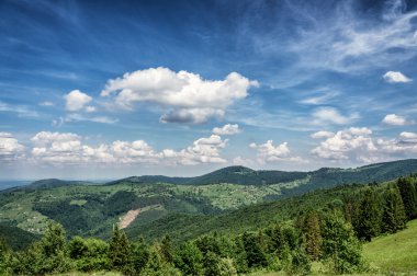 HDR Gösterim sırasında yokuş yukarı Makovytsya Ukrayna