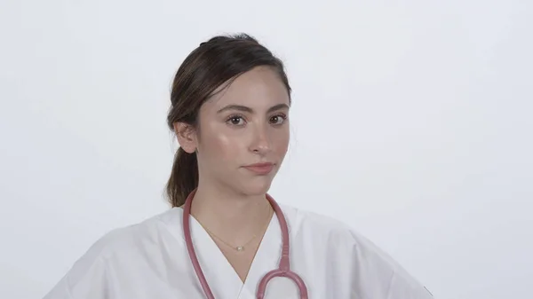 Médico Femenino Girando Brazos Plegables Mientras Sonríe Moviéndose Hacia Ellos —  Fotos de Stock