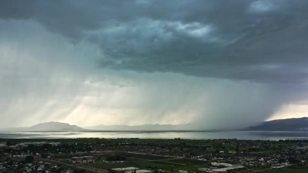 Fulmine Colpisce Lago Utah Dalla Vista Aerea Durante Tempesta Estiva — Video Stock