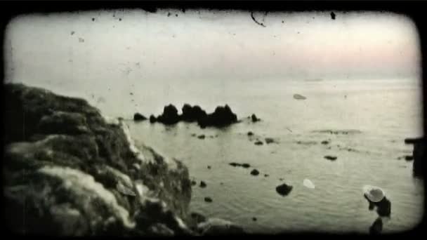 Oceaan zonsondergang. Vintage gestileerde videoclip. — Stockvideo