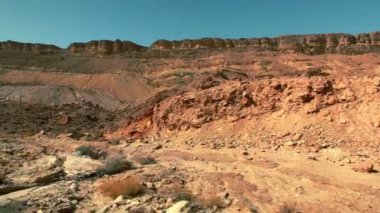 Stok görüntüleri arabayla çöl manzara İsrail.