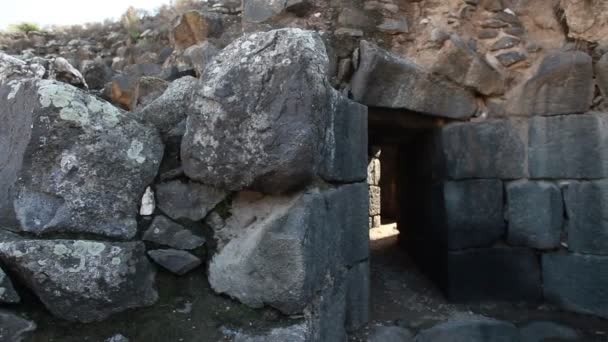 Stock Footage of a stone tunnel at Beit She'an in Israel. — Stock Video