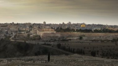 Mount of Olives mezarlığa bakan