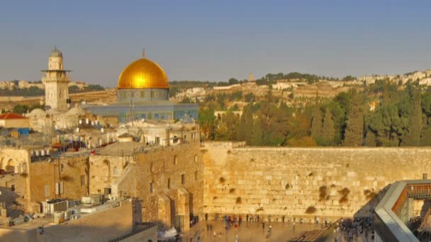 Sombra que cubre la Ciudad Vieja de Jerusalén — Vídeos de Stock