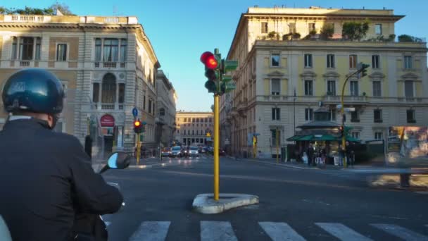 Busy ulicy w Rzymie — Wideo stockowe