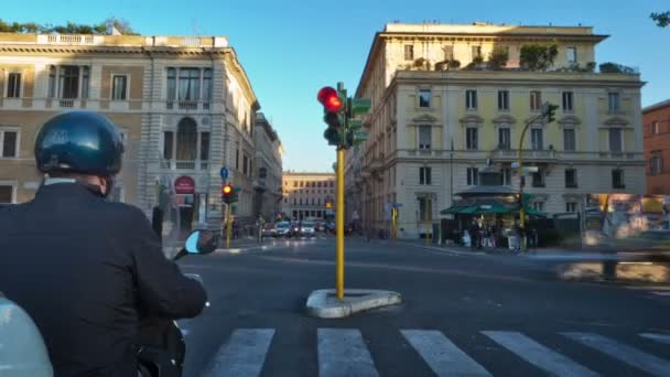 Drukke straat in Rome — Stockvideo