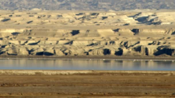 Paisaje montañoso del desierto en el Mar Muerto en Israel — Vídeo de stock