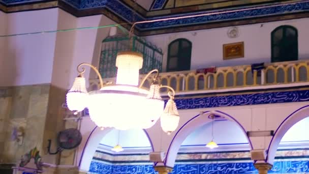 Innenraum einer islamischen Moschee in Israel — Stockvideo
