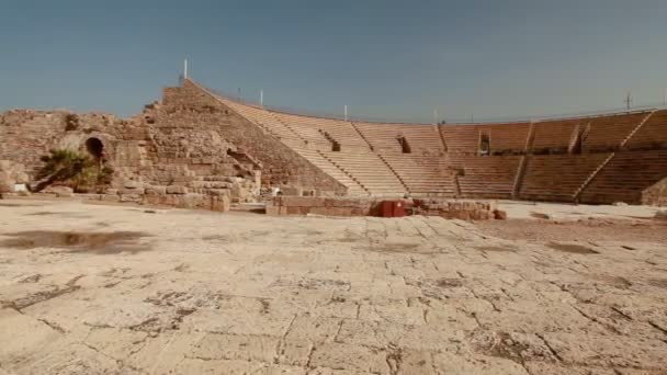 Theater in Caesarea in Israël. — Stockvideo