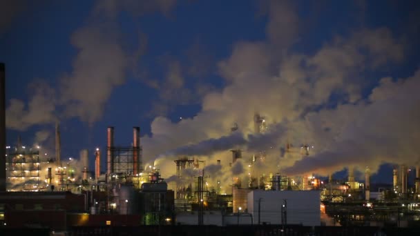 Factory smoke stacks  in Wyoming — Stock Video