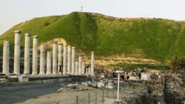 İsrail'de telif ücretsiz stok Video görüntüleri, Beit She'an yeşil bir tepenin vurdu