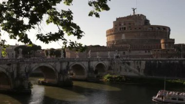 Ponte ve Castel Sant'Angelo'ya