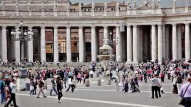 Piazza San Pietro turist