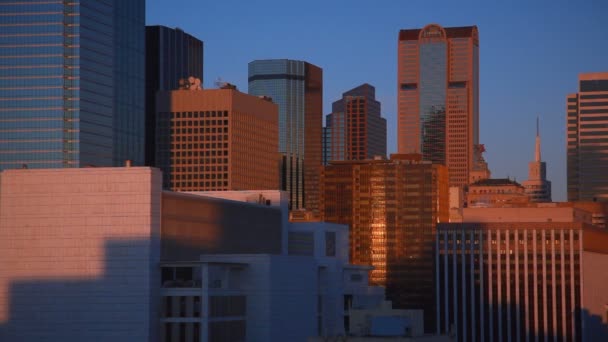 Horizonte de Dallas durante la puesta del sol — Vídeos de Stock