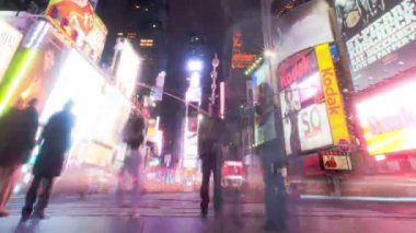  Times Meydanı zaman atlamalı 7 Ave bakıyor