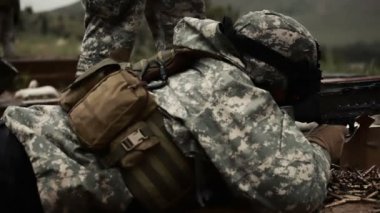 Makineli tüfek pratik çekim