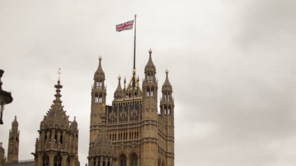 Victoria Tower in Westminster Palace in Londen — Stockvideo