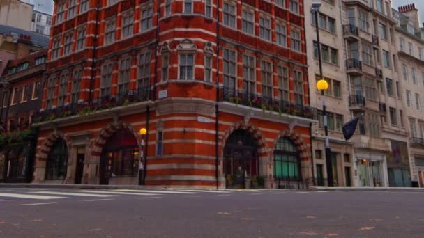 Doorsnede op Saint James plaats in Londen — Stockvideo