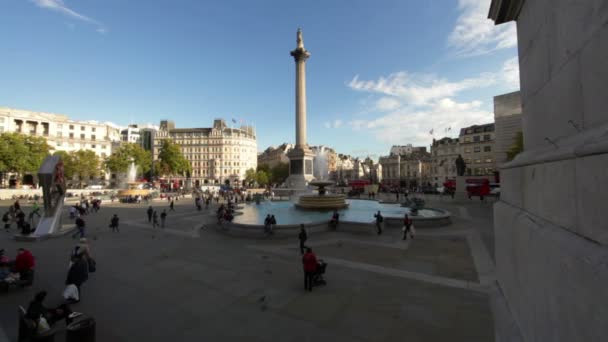 Plano panorámico de Trafalgar Square — Vídeo de stock