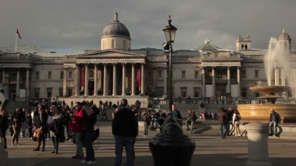 Piazza trafalgare a Londra. — Video Stock