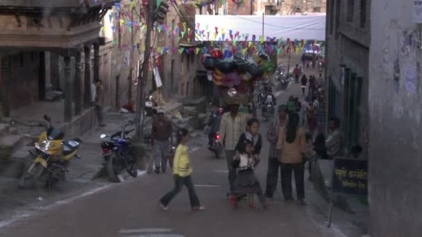 Street traffic in Kathmandu — Stock Video