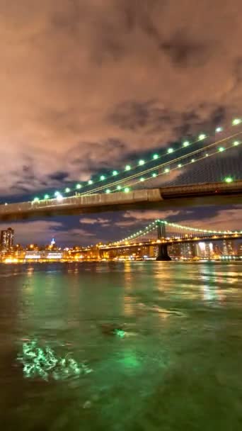 Brooklyn Bridge och skyline — Stockvideo