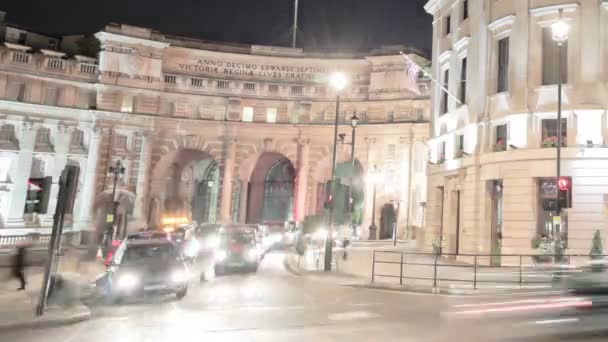 Charing cross in Londen — Stockvideo