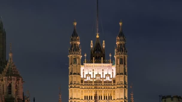 Victoria Tower al Westminster Palace di Londra — Video Stock