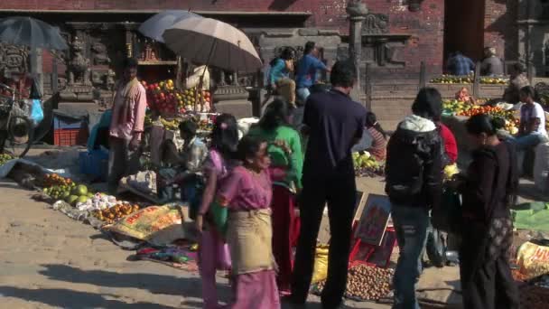 Nepal köy pazarında — Stok video