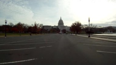 ABD Capitol Binası Washington DC'de doğru sürüş bir el atış.