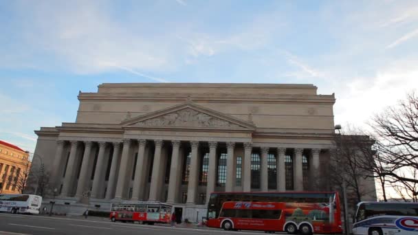 Edifício do Tesouro dos EUA e seus terrenos em Washington — Vídeo de Stock