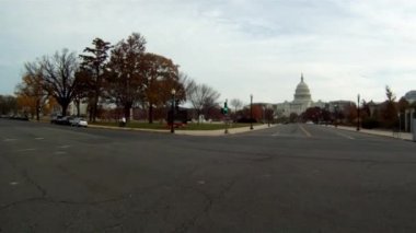 ABD Capitol Binası tarafından sürüş bir el atış.
