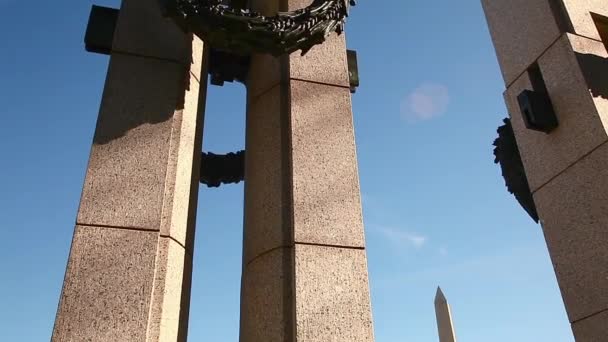 New York pijler op de World War Ii Memorial — Stockvideo